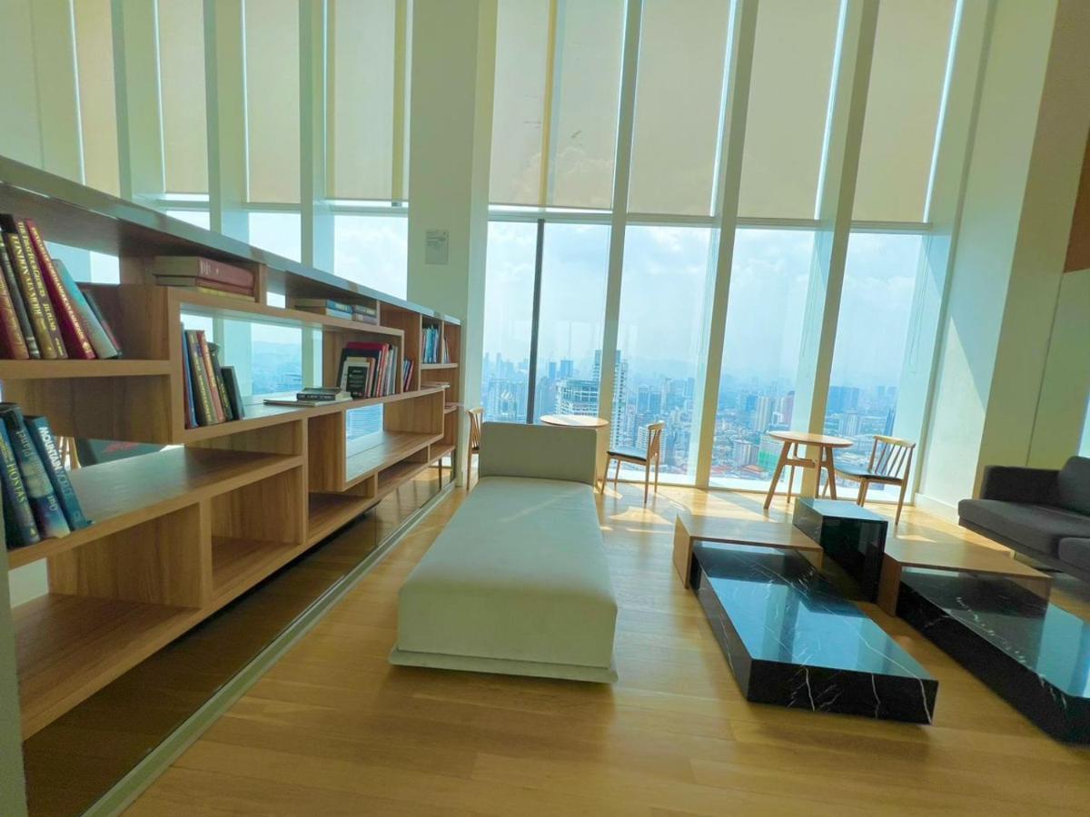 The Platinum Klcc By Cozy White Apartment Kuala Lumpur Exterior photo