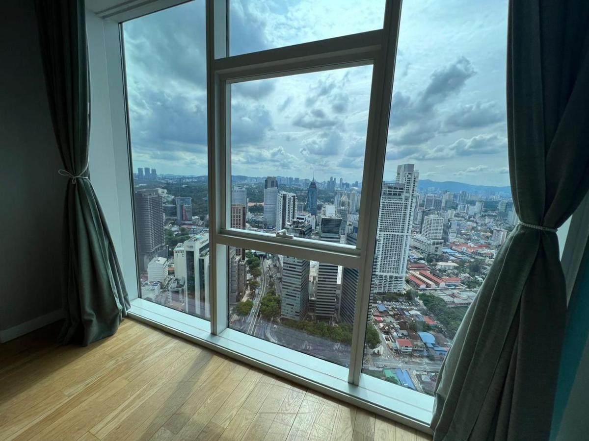 The Platinum Klcc By Cozy White Apartment Kuala Lumpur Exterior photo