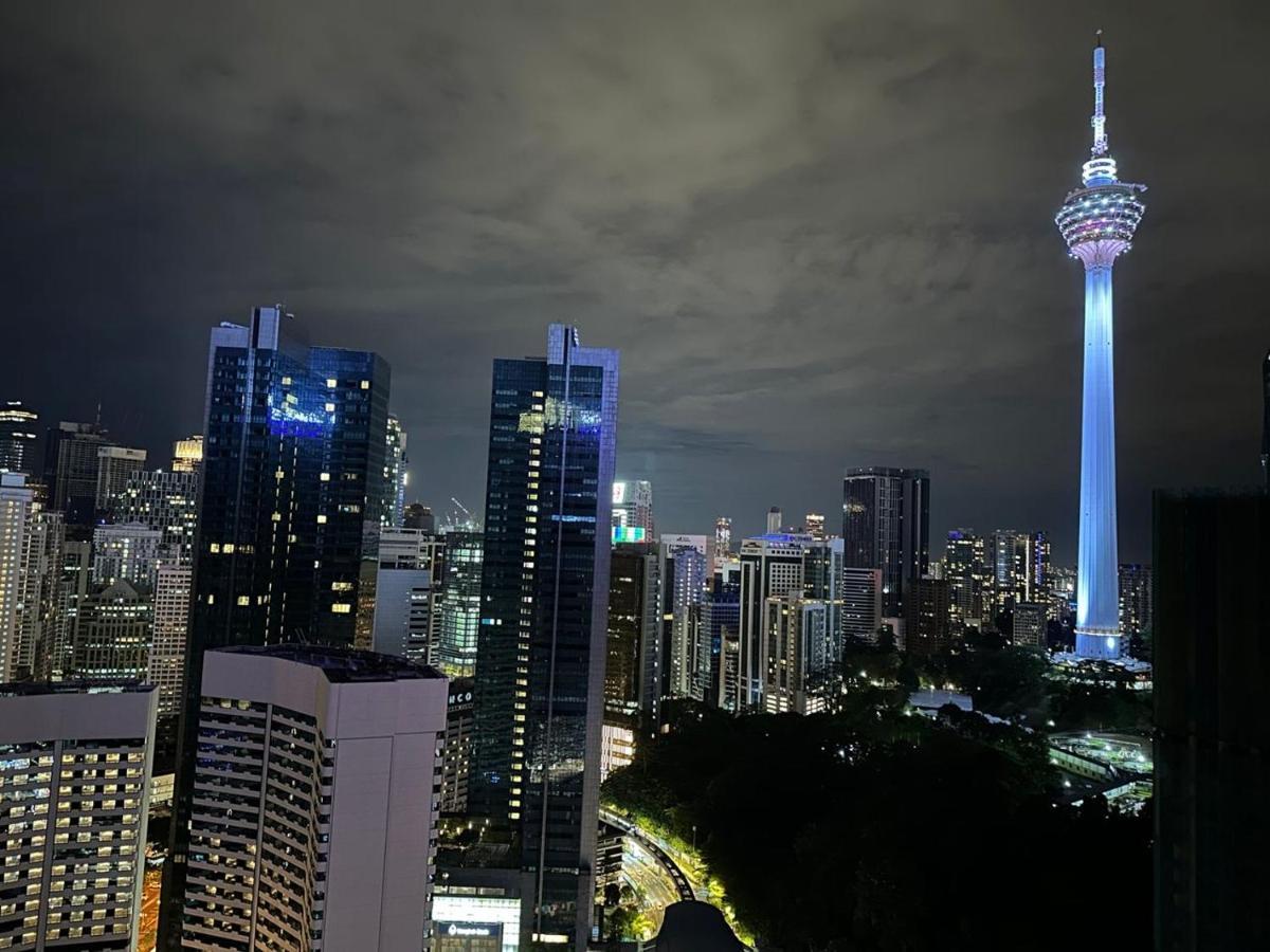 The Platinum Klcc By Cozy White Apartment Kuala Lumpur Exterior photo