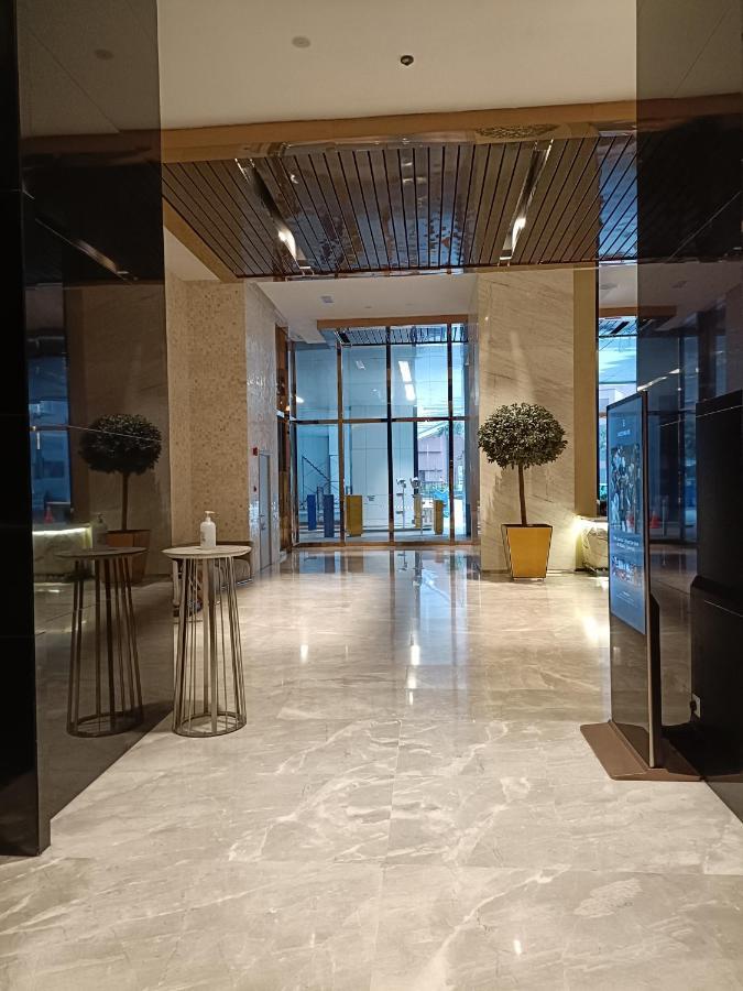 The Platinum Klcc By Cozy White Apartment Kuala Lumpur Exterior photo